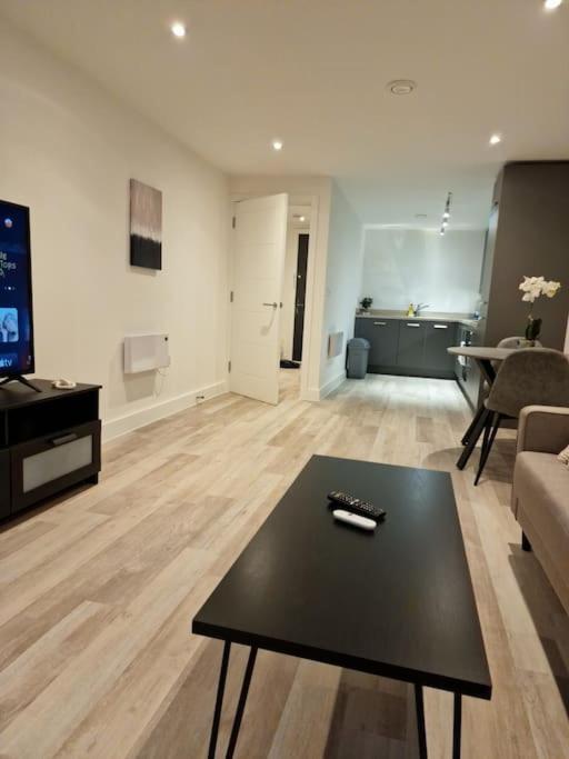 Modern-New Build Apartment In Birmingham Exterior foto